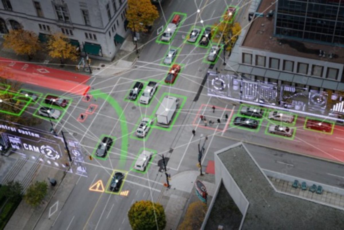 Vehicle-to-infrastructure-Medium_640x427